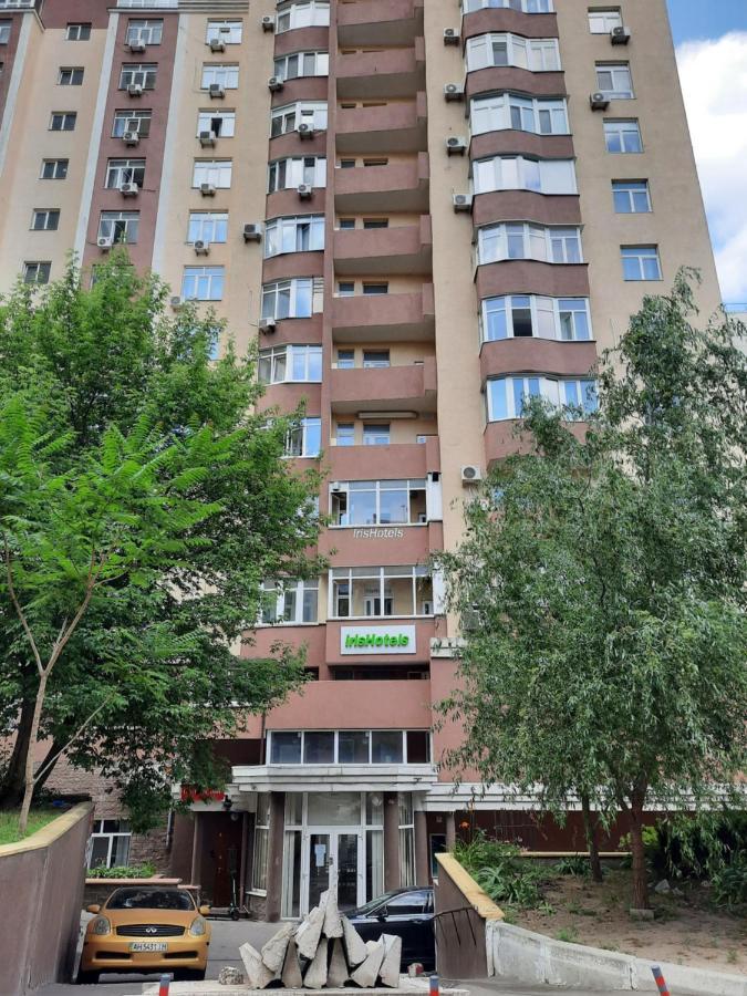 Прекрасная Комфортная Квартира В Центре Киева Рядом С Жд Вокзалом Метро Вокзальная И Университет Exterior photo